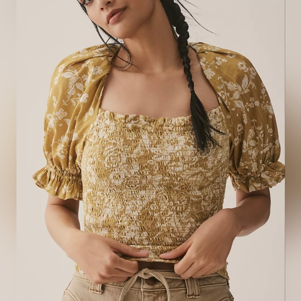 By Anthropologie Seersucker Smocked Puff-Sleeve Crop Top